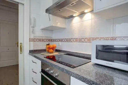 Vista Al Faro 公寓